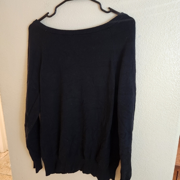 Torrid 1X Skull Perfume Sequin Black Long Sleeve Sweater Goth Witchy - Picture 6 of 7